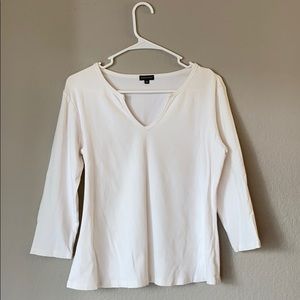 white v-neck long sleeve tee
